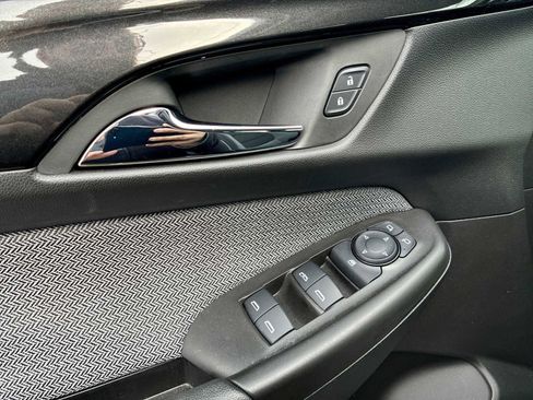 Certified 2025 Chevrolet TrailBlazer LS w/ LS Convenience Package image 22