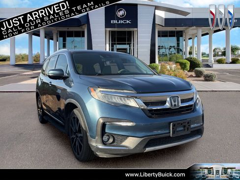 Used 2019 Honda Pilot Touring image 1