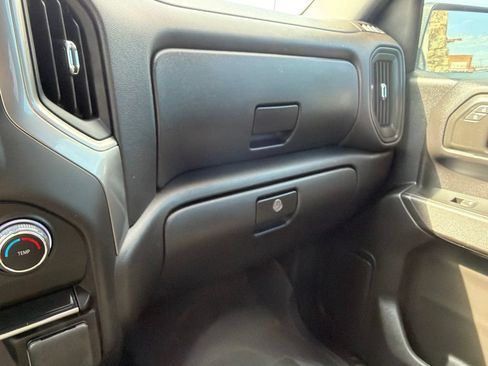Used 2025 Chevrolet Silverado 1500 Custom w/ Turbomax Blackout Package AWD/4WD image 39