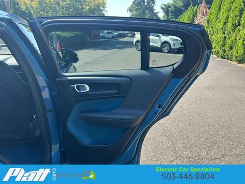 Used 2023 Volvo C40 P8 Recharge Plus AWD/4WD image 25