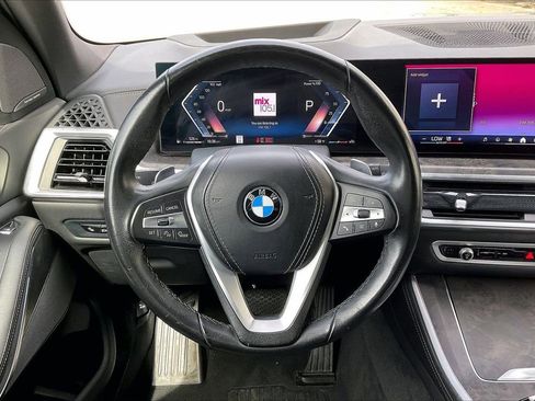 Used 2024 BMW X5 xDrive40i AWD/4WD image 10