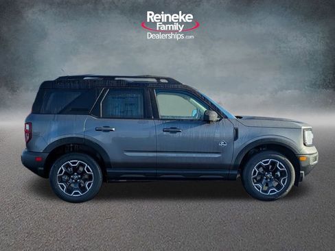 New 2025 Ford Bronco Sport Outer Banks w/ Outer Banks Tech Package+ AWD/4WD image 4