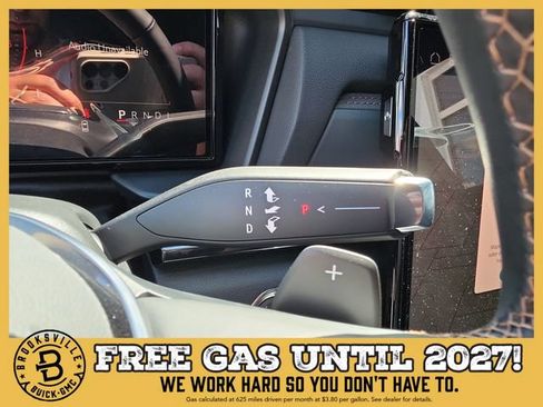New 2027 GMC Terrain AT4 w/ Convenience Package III AWD/4WD image 22