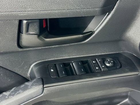 Certified 2024 Toyota Tacoma SR5 image 17