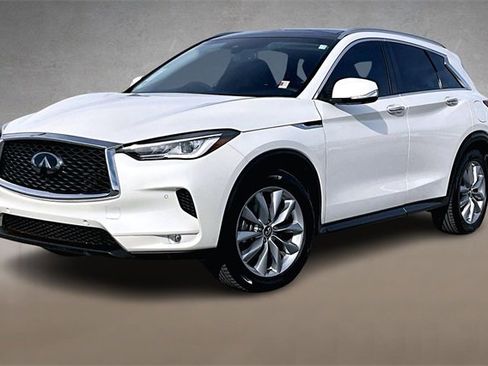 Used 2022 INFINITI QX50 Essential image 1
