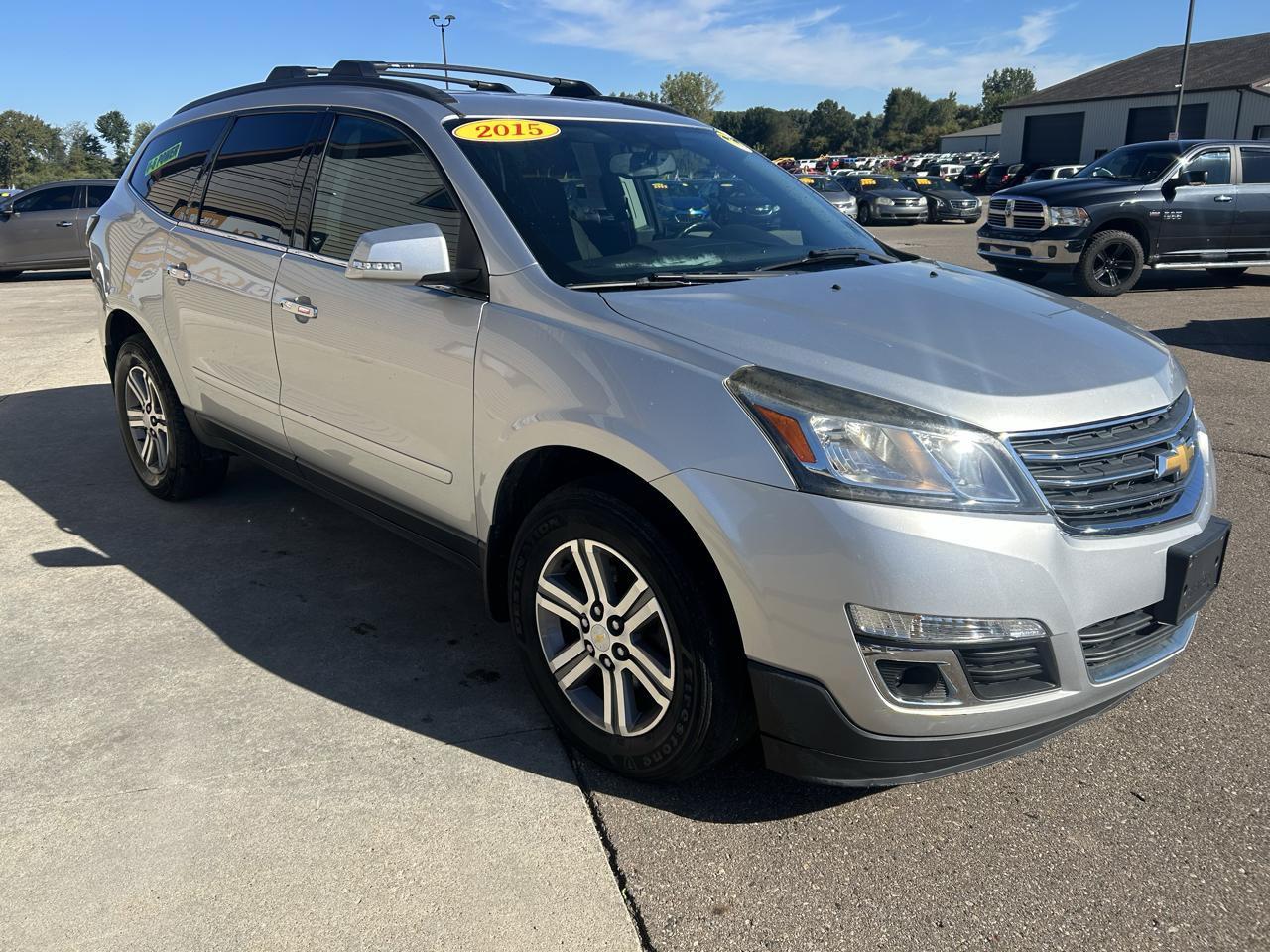 Used 2015 Chevrolet Traverse LT AWD/4WD image 3