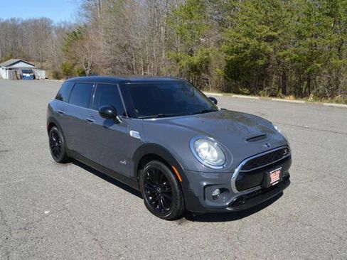 Used 2017 MINI Cooper Clubman S image 60