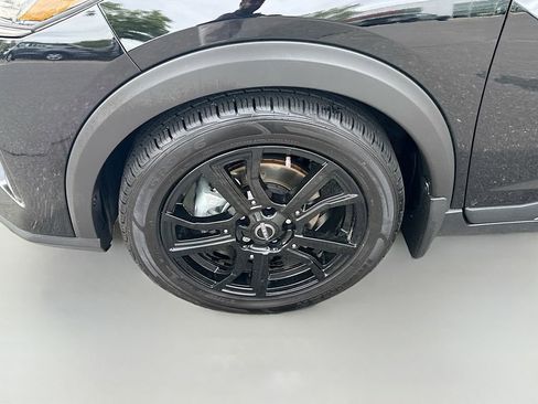 Certified 2023 Nissan Kicks SR w/ SR Premium Package FWD image 26