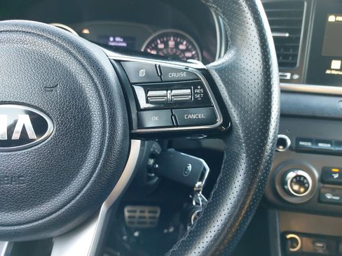 Used 2022 Kia Sportage Nightfall Edition image 17