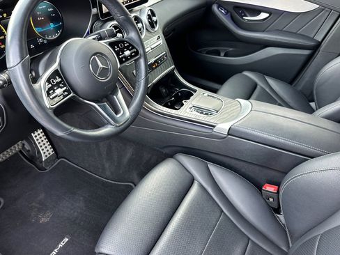 Used 2023 Mercedes-Benz GLC 300 4MATIC Coupe image 9