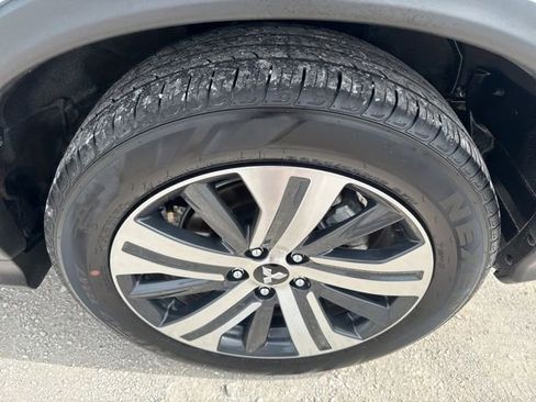 Used 2025 Mitsubishi Outlander Sport SE AWD/4WD image 11