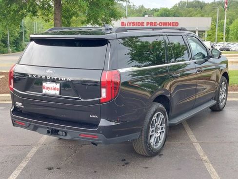 Used 2025 Ford Expedition Max Active AWD/4WD image 13