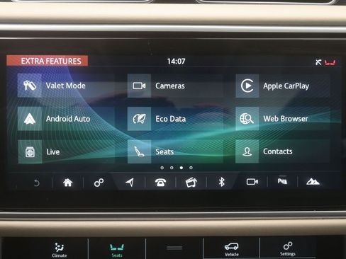 Used 2021 Land Rover Range Rover P525 Westminster Edition image 16