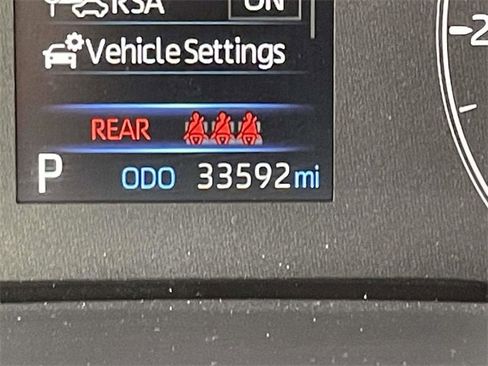 Used 2023 Toyota Corolla LE image 23