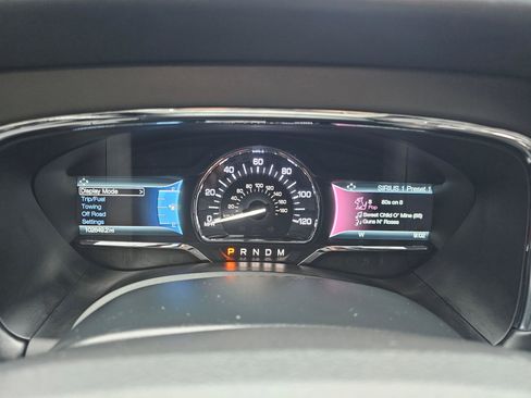 Used 2016 Lincoln Navigator L Reserve image 26