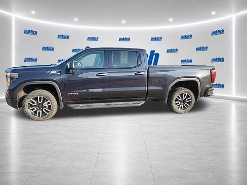 Used 2023 GMC Sierra 1500 AT4 AWD/4WD image 4