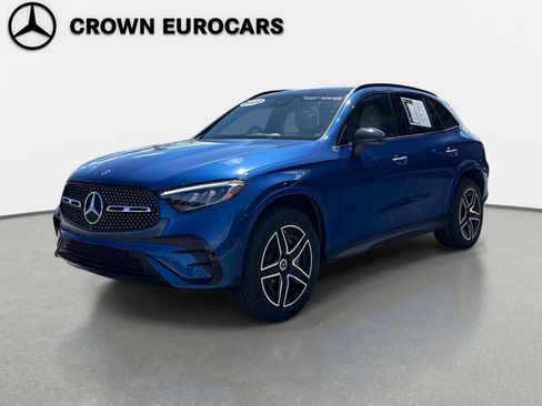 Certified 2023 Mercedes-Benz GLC 300 image 2