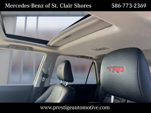 Used 2023 Toyota 4Runner TRD Off-Road Premium w/ Off Road Premium Plus Package AWD/4WD image 23