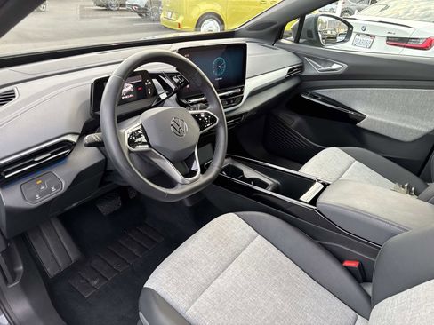 Certified 2023 Volkswagen ID.4 Pro image 12