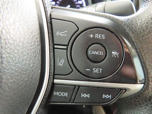 Used 2023 Toyota Camry LE FWD image 20
