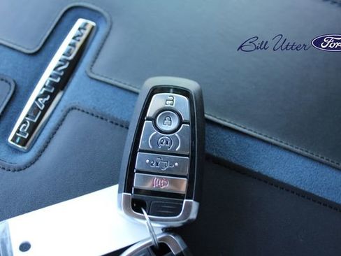 Certified 2025 Ford F250 Platinum w/ Tremor Off-Road Package image 26