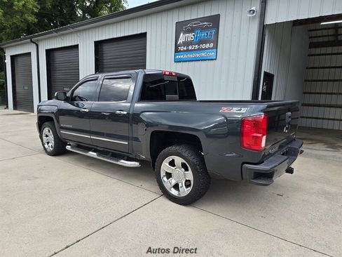 Used 2017 Chevrolet Silverado 1500 LTZ Z71 w/ LTZ Plus Package AWD/4WD image 9