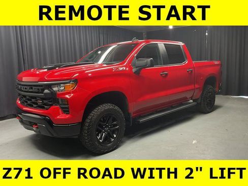 Used 2024 Chevrolet Silverado 1500 Custom Trail Boss AWD/4WD image 2