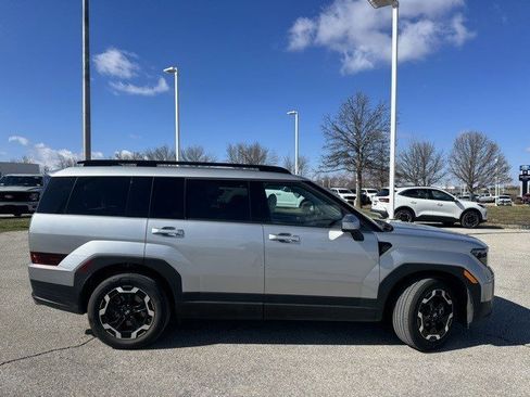 Used 2025 Hyundai Santa Fe SEL image 10