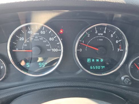 Used 2015 Jeep Wrangler Unlimited Sport w/ Quick Order Package 24S AWD/4WD image 17