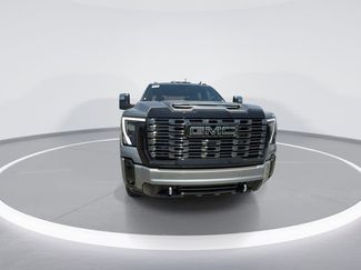 New 2026 GMC Sierra 2500 Denali Ultimate AWD/4WD video 3