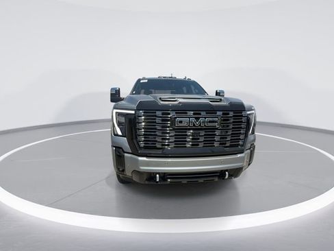 New 2026 GMC Sierra 2500 Denali Ultimate AWD/4WD image 3