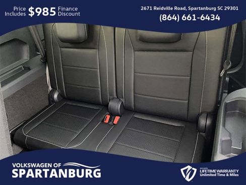 Used 2021 Volkswagen Tiguan SE image 12