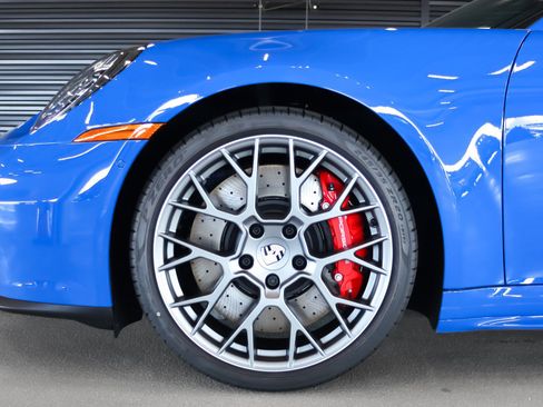 New 2026 Porsche 911 Carrera S image 31