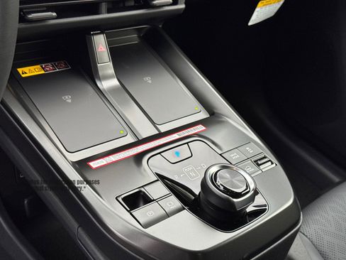 New 2026 Subaru Solterra Premium image 16