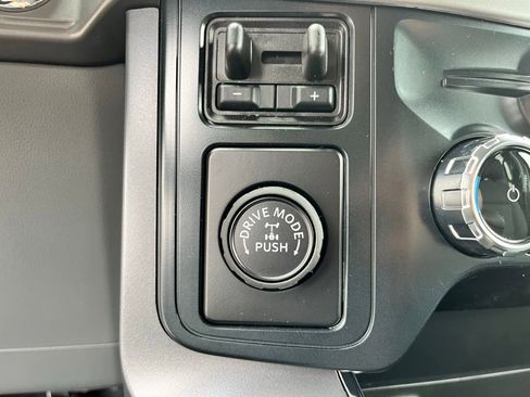 New 2026 Ford F150 XLT image 18