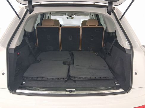 Certified 2025 Audi Q7 3.0T Premium Plus w/ Premium Plus Package image 28