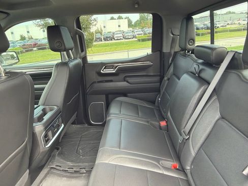Used 2024 Chevrolet Silverado 1500 LTZ AWD/4WD image 46
