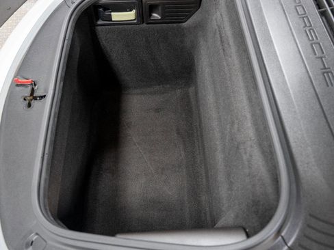 Used 2019 Porsche 911 Carrera GTS image 47