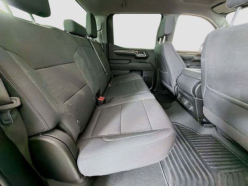 Used 2024 Chevrolet Silverado 1500 LT image 22