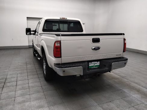 Used 2016 Ford F250 Lariat RWD image 5