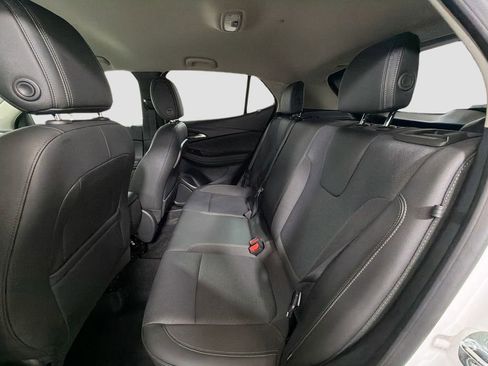 Used 2023 Buick Encore GX Preferred w/ Cold Weather Comfort Package AWD/4WD image 25