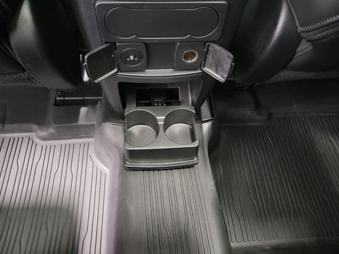 Used 2023 Ford Explorer XLT w/ Equipment Group 202A AWD/4WD image 53