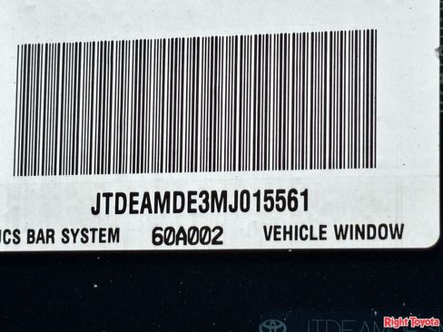 Certified 2021 Toyota Corolla LE w/ Carpet Mat Package (TMS) FWD image 33