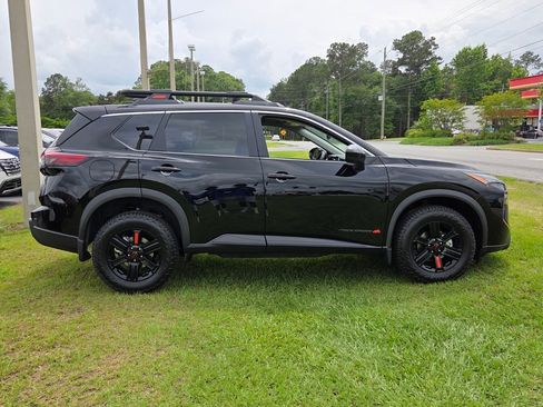 New 2026 Nissan Rogue SV AWD/4WD image 11