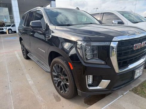 Used 2022 GMC Yukon SLE image 4