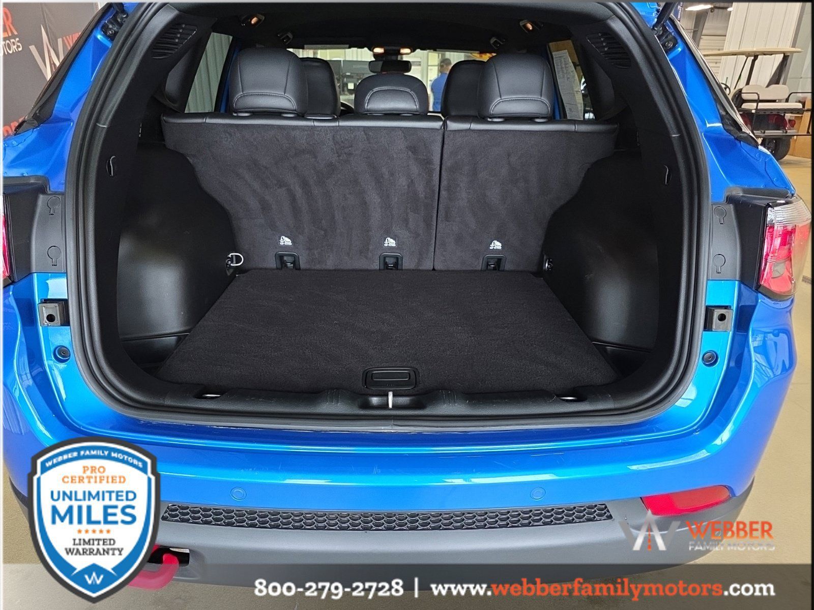 Used 2024 Jeep Compass Trailhawk AWD/4WD image 10