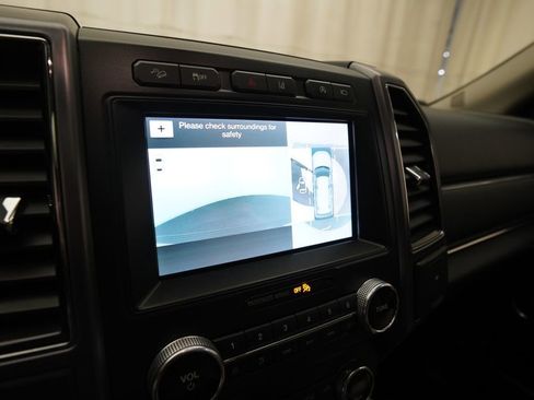 Used 2019 Ford Expedition Max Platinum AWD/4WD image 21