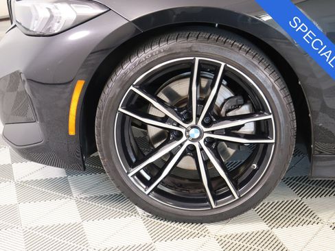 Used 2023 BMW 330i xDrive Sedan w/ M Sport Package AWD/4WD image 19