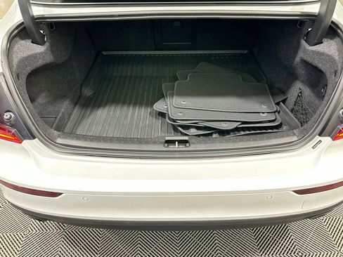 Used 2020 Volvo S60 T6 Momentum image 35