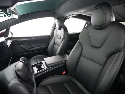 Used 2023 Tesla Model X Plaid AWD/4WD image 4